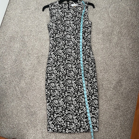 Calvin Klein Size 2 black/cream floral print dress - Picture 6 of 8